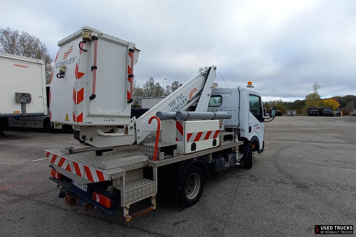 Renault Trucks Maxity
                                            120