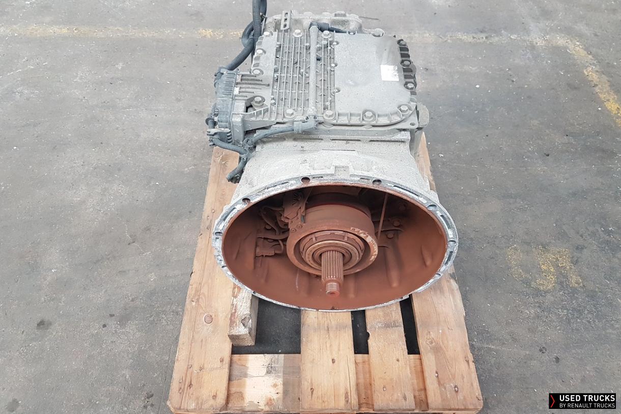 RENAULT T AT2612F SANS VOITH